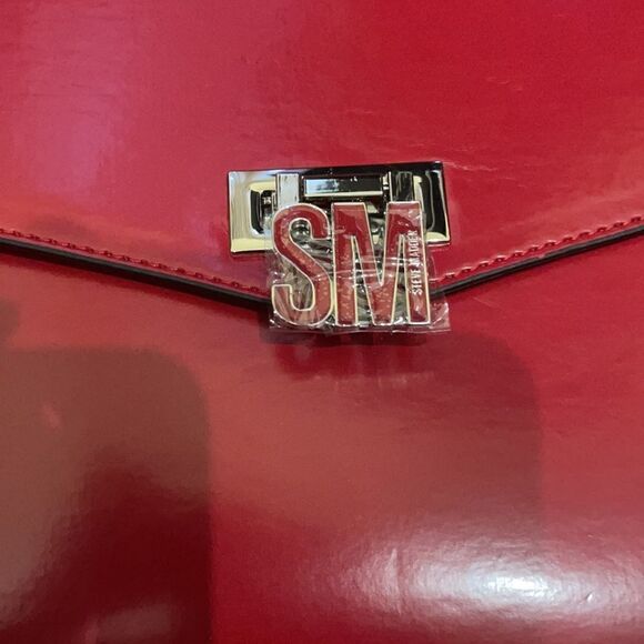 Steve Madden Red Bmed Bag with small purse                   - Picture 3 of 6